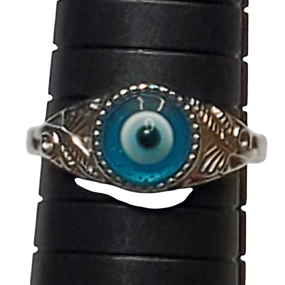 Silver Tone Ring Blue Eyeball Shape Unsigned Sz 10 Unique - Picture 1 of 5